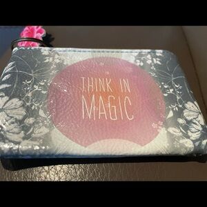 Fun new Think In Magic Coin Holder